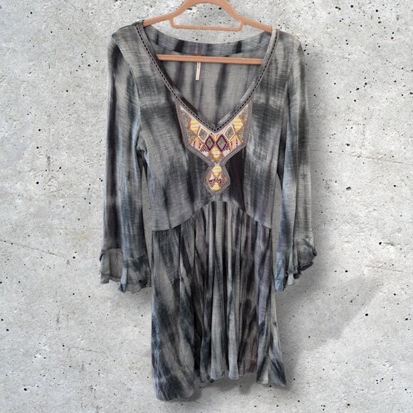 FREE PEOPLE TIE DYE RAYON JERSEY EMBROIDERED DRESS - Picture 1 of 7